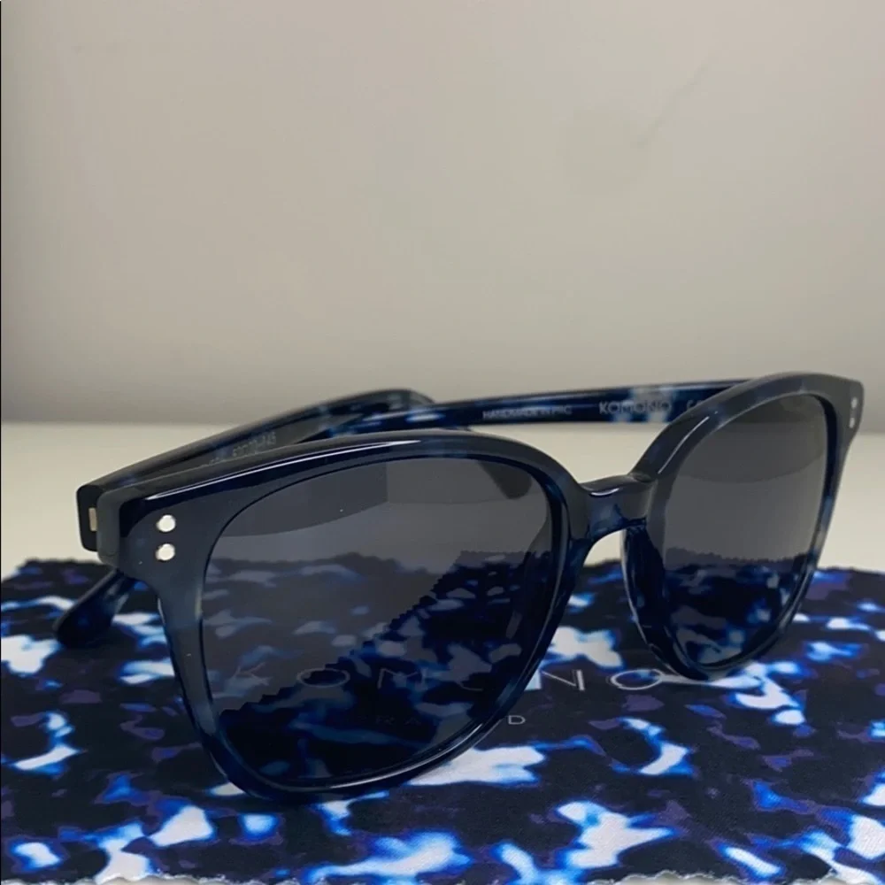New Komono sunglasses Renee Indigo Demi blue